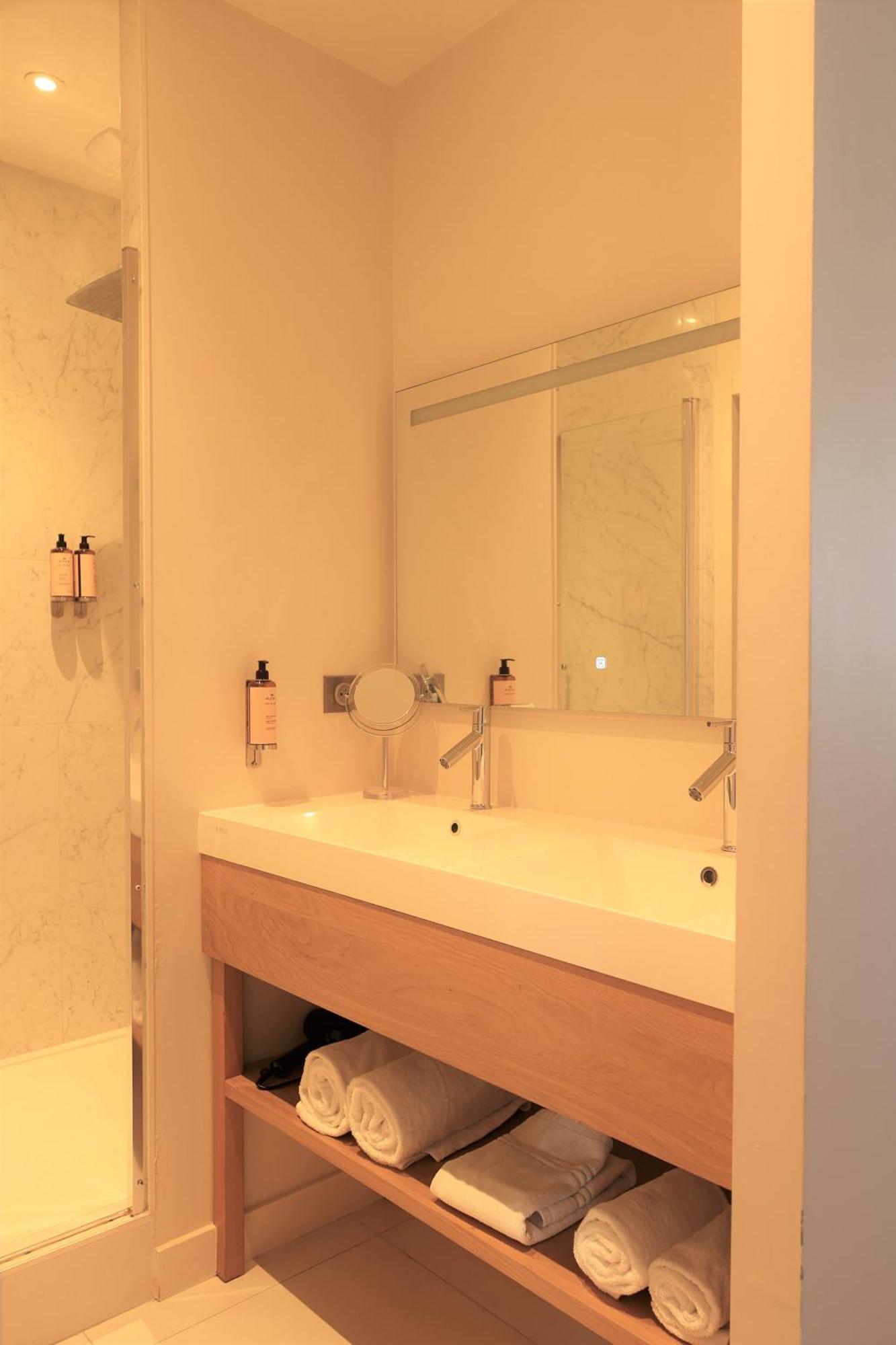 Residence Les Suites Du Port - By Le Saint Ferdinand アルカション エクステリア 写真